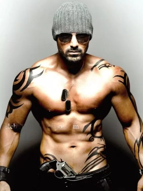 What Pathan’s actor John does to stay fit and muscular.